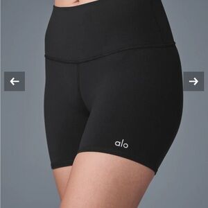 ALO Airbrush High-Waist Biker Short